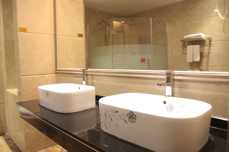 Bathroom 3, Sihai Hotel, Yunfu