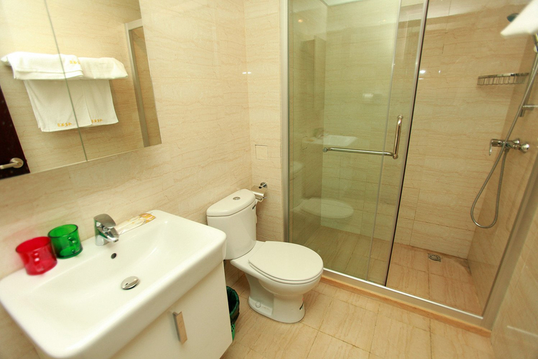 Bathroom 2, Wei Ai Boutique Hotel Apartment, Chengdu