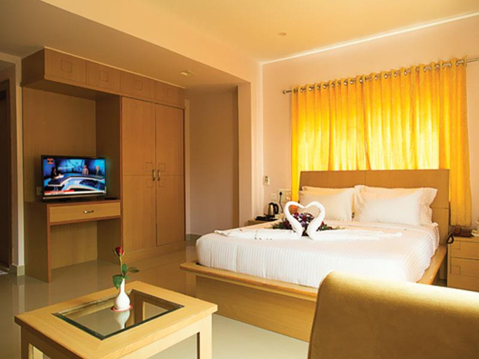 Bedroom 5, Hotel Rainbow Suites, Kannur