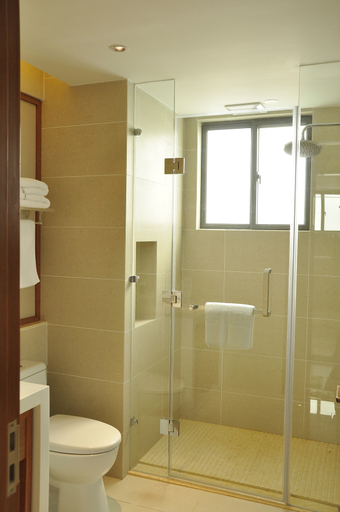 Bathroom 2, Pu'er Peony Holiday Inn, Pu'er