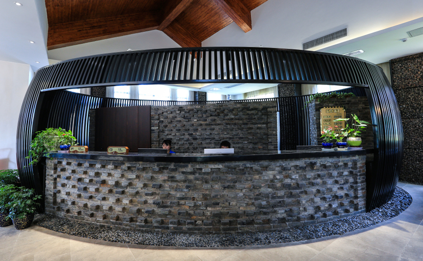 Others 5, Cliff Hotel, Tongren