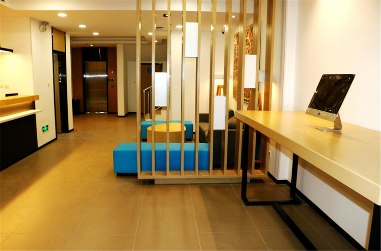 Others 4, Shuangting Hotel (Longhua Cunrui), Chengde