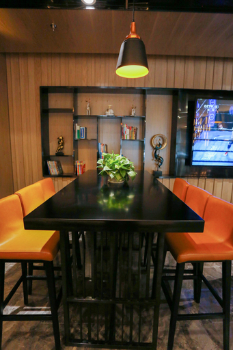 Food & Drinks 4, ECHARM(Zibo Liuquan road), Zibo