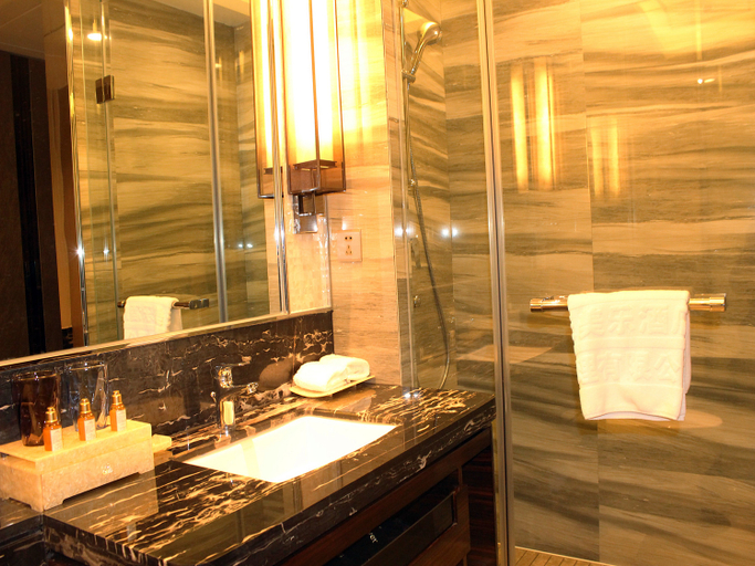 Bathroom 3, Tian Mei Le Business Hotel, Xiangfan
