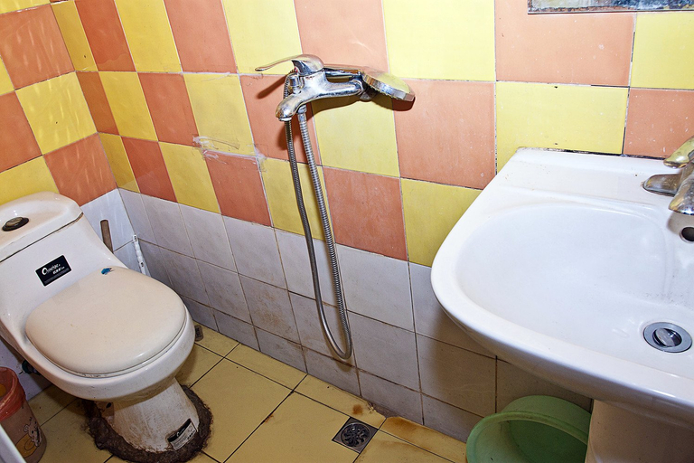 Bathroom, Mengen Hotel, Shanghai