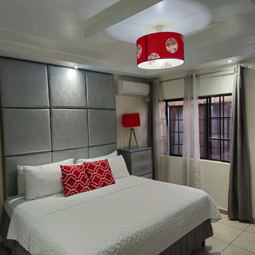 Room 2, stunning luxury house, San Salvador