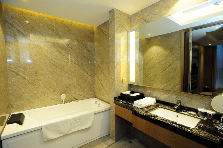 Bathroom 2, Ming Ren Ming Jia International Hotel, Zhengzhou