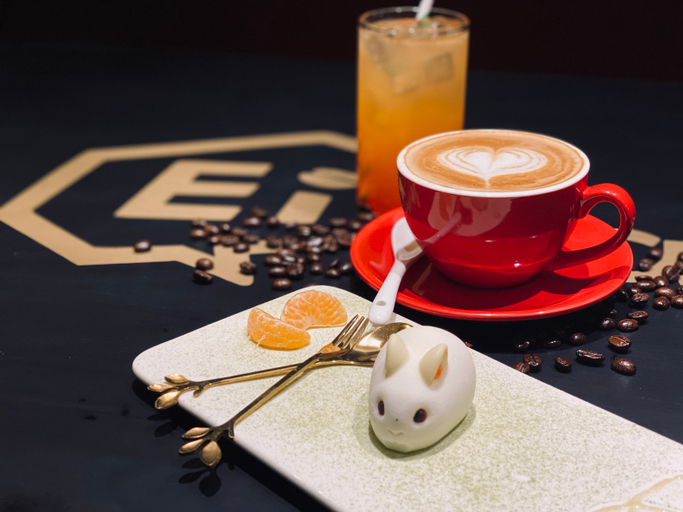 Food & Drinks 5, East Inn, Hangzhou