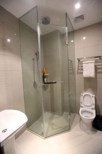 Bathroom, Chang Jiang Kou Holiday Hotel, Suzhou