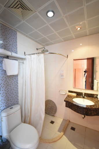 Bathroom 2, Lvdao Hostel, Suzhou