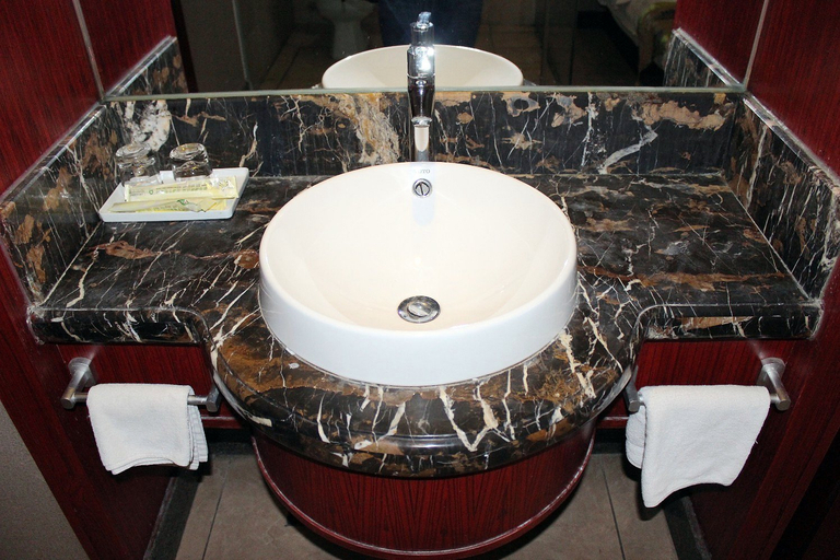 Bathroom 2, Chengde Shuntianhe Hotel Main Shop, Chengde