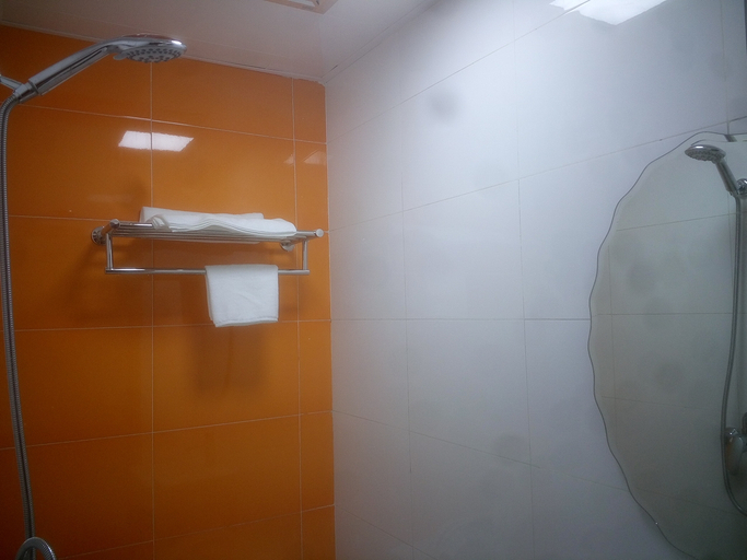 Bathroom, Shengda Hotel, Beijing
