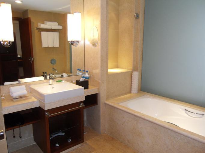 Bathroom 3, Qiandao Lake HaiWaiHai hotel, Hangzhou