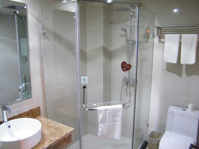 Bathroom 2, Jinhao Business Hotel, Jiangmen