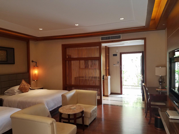 Bedroom 2, Gaotan Hot Spring Hotel, Guangzhou