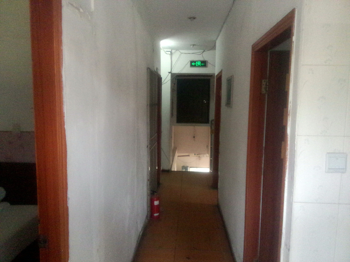 Others 4, Lufu Hostel, Shanghai