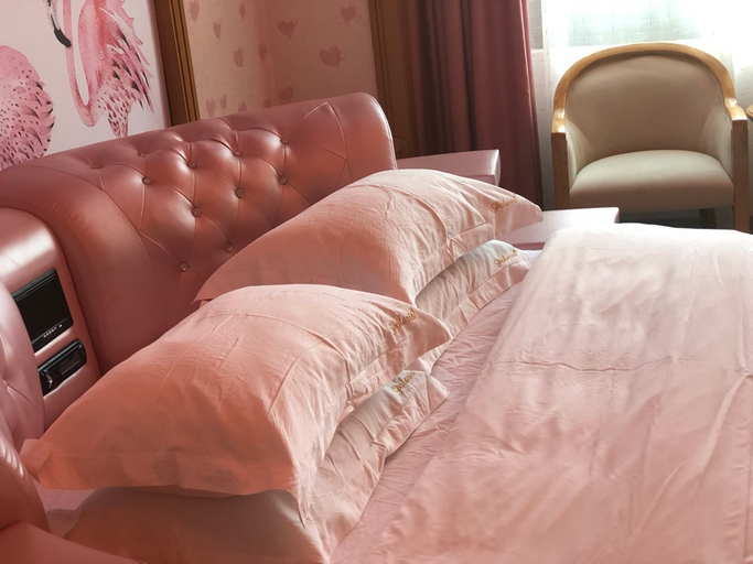 Bedroom 2, Polaris International Hotel, Hainan