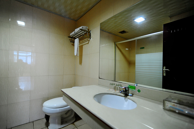 Bathroom 2, Oula Art Hotel, Quanzhou