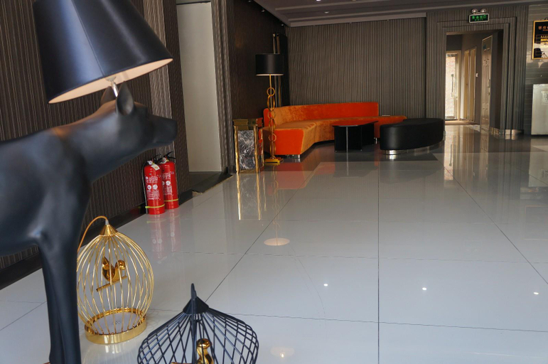 Others 5, H. Hotel, Beijing