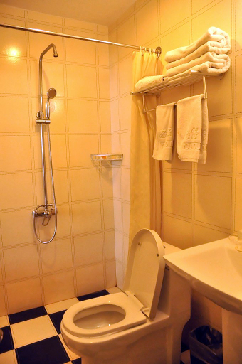 Bathroom 3, Yoyo Hotel, Beijing