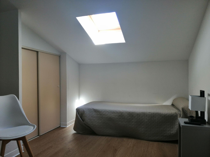 Bedroom 2, Hotel Le Panoramic, Alpes-de-Haute-Provence