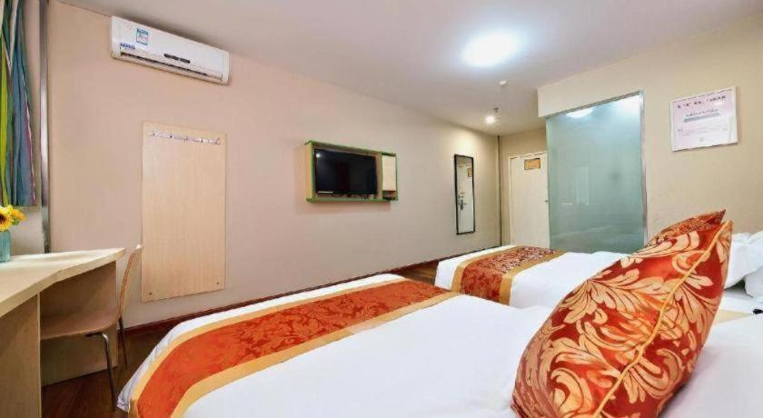 Bedroom 3, 7 Days Inn Dongguan Liaobu Walmart, Dongguan