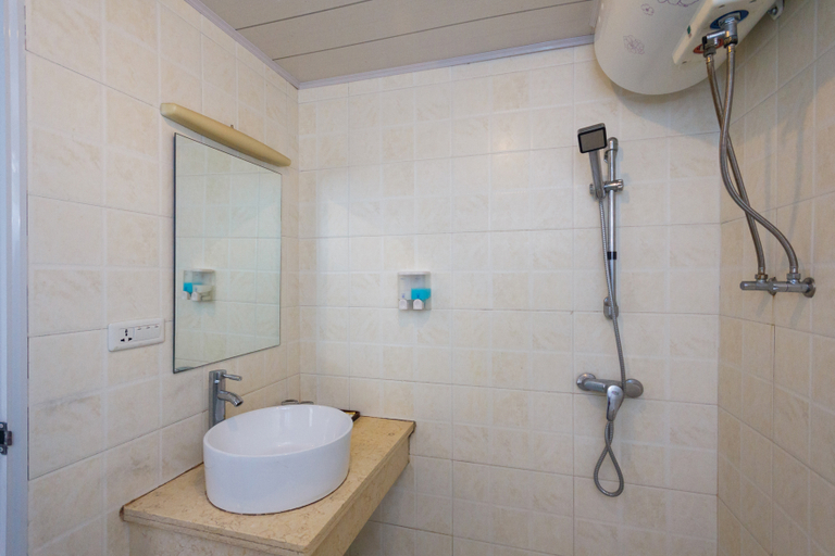 Bathroom, Kaibo Business Hotel, Chongqing