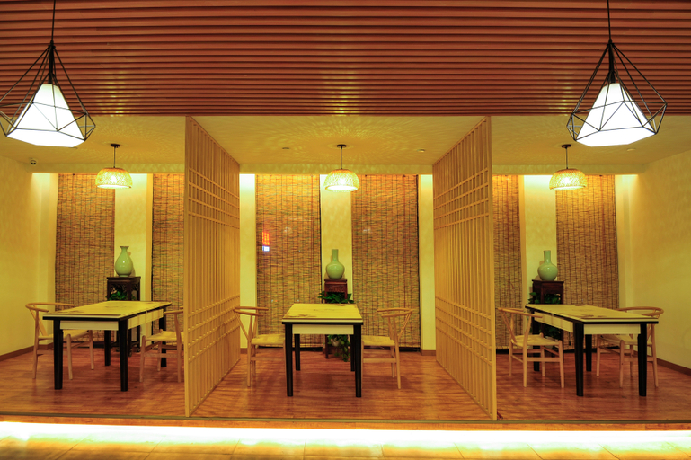Food & Drinks, Qianna Hotel Zhengzhou Jingguang Road, Zhengzhou