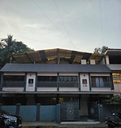 Exterior & Views 2, Astha Kandivali Service Apt, Mumbai Suburban