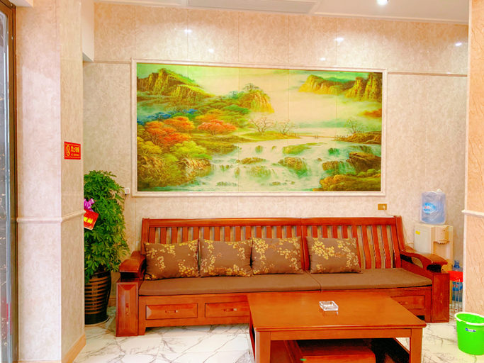 Others 5, Hua Qing Hotel, Qianjiang