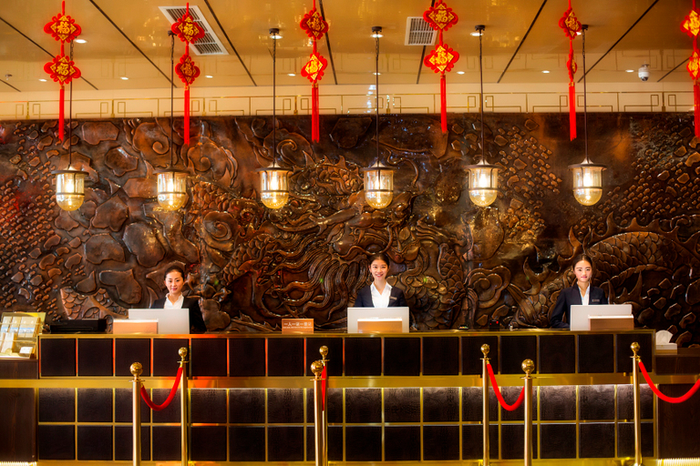 Others 2, Celebrity Hotel, Chamdo