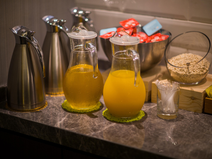 Food & Drinks 4, Orangeホテル(), Chengdu