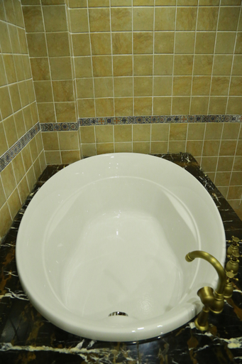 Bathroom 3, Here Hotel, Zigong