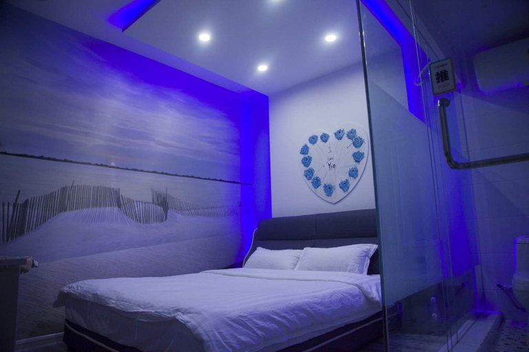 Bedroom 2, Qimengwan Theme Hotel, Jining