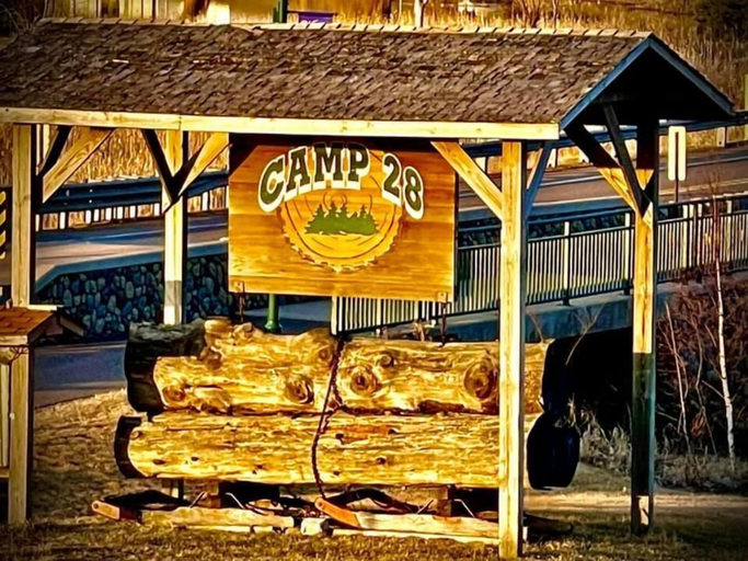 Exterior & Views, Camp 28, Taylor