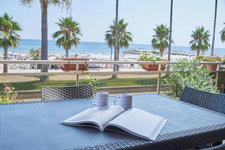 Balcony 4, Lo Scirocco, Savona