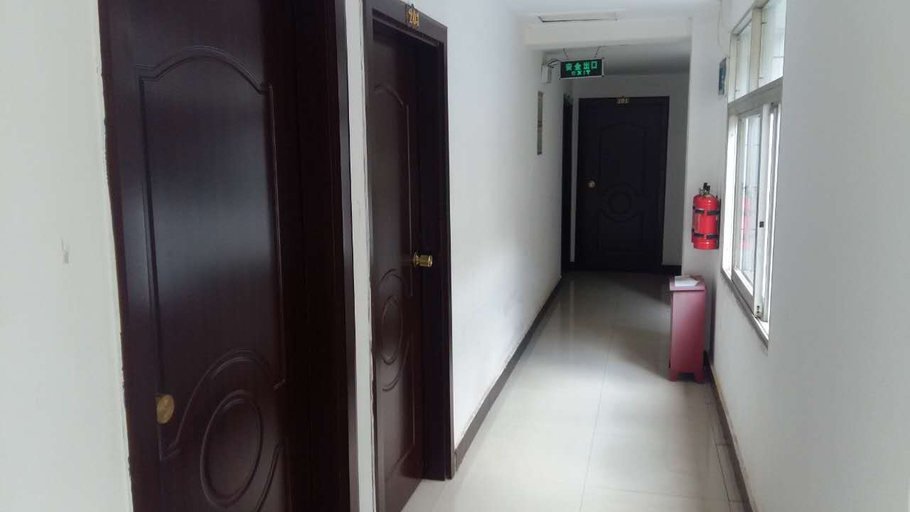 Others 3, Gejiu Xinxin Hotel, Honghe Hani and Yi