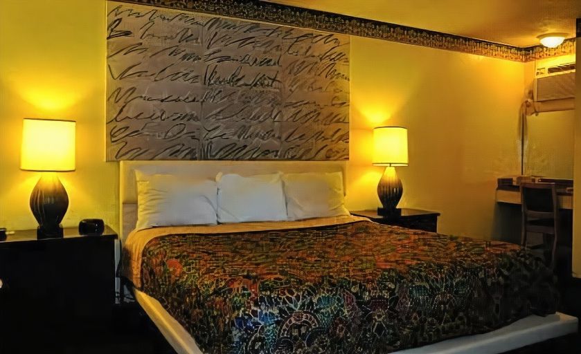 Bedroom 3, Travelers Inn Manteca, San Joaquin