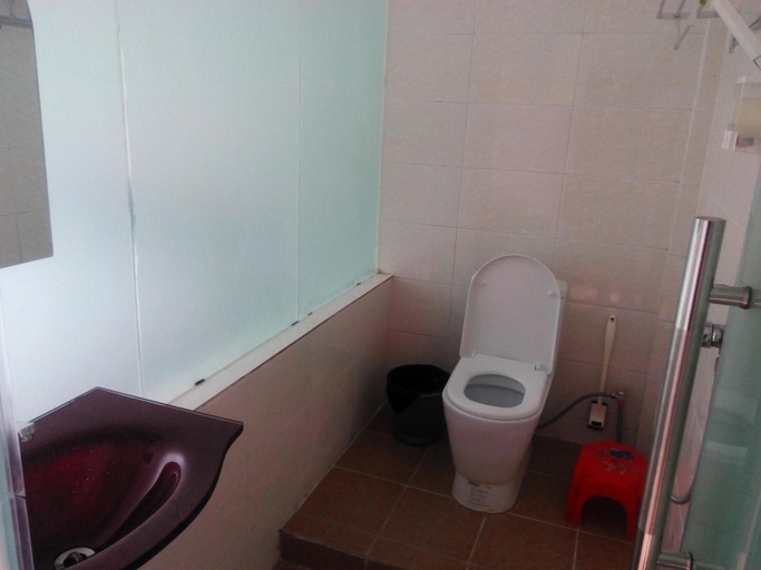 Bathroom 3, Miyuanju Farm House, Guangzhou