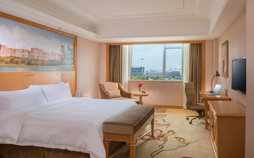 Bedroom 2, Vienna International Hotel Chenzhou Guoqing South Road Jingzhu Expressway Exit, Chenzhou