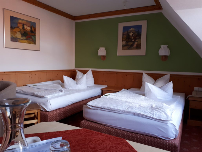 Bedroom, Strandhotel Seehof, Weißenburg-Gunzenhausen