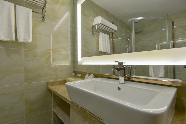 Bathroom 3, Yuquan Hotel, Anshun