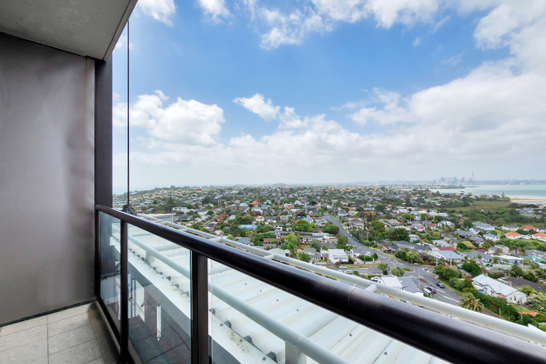 Exterior & Views, Sea City Views Takapuna Studio w Carpark, Waitakere