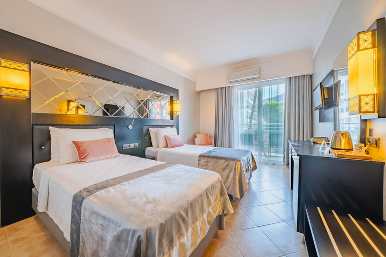Bedroom 4, Prime Beach Hotel, Marmaris
