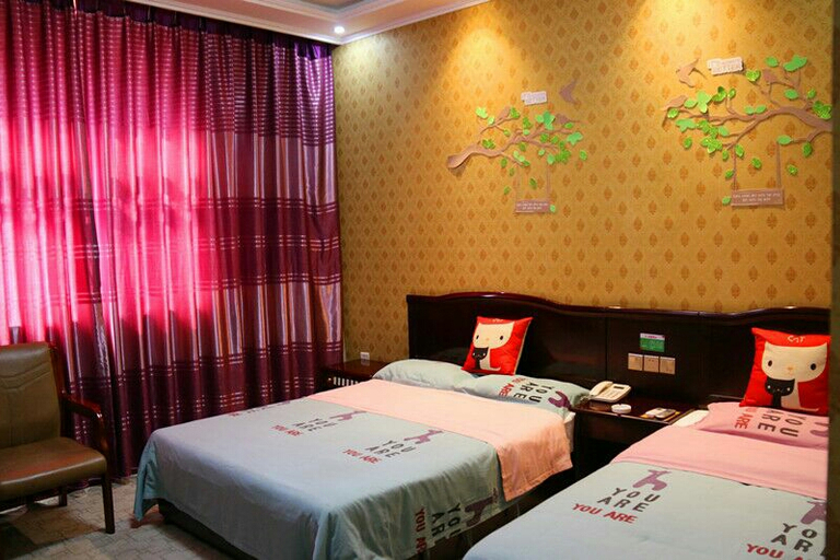 Bedroom 2, Linfen Shennong Hotel, Linfen