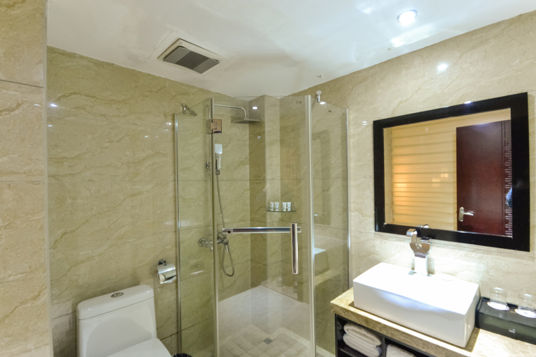 Bathroom 5, JIYU Tiantaishan Hotel, Taizhou