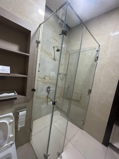 Bathroom 3, Heritage Home, Chang