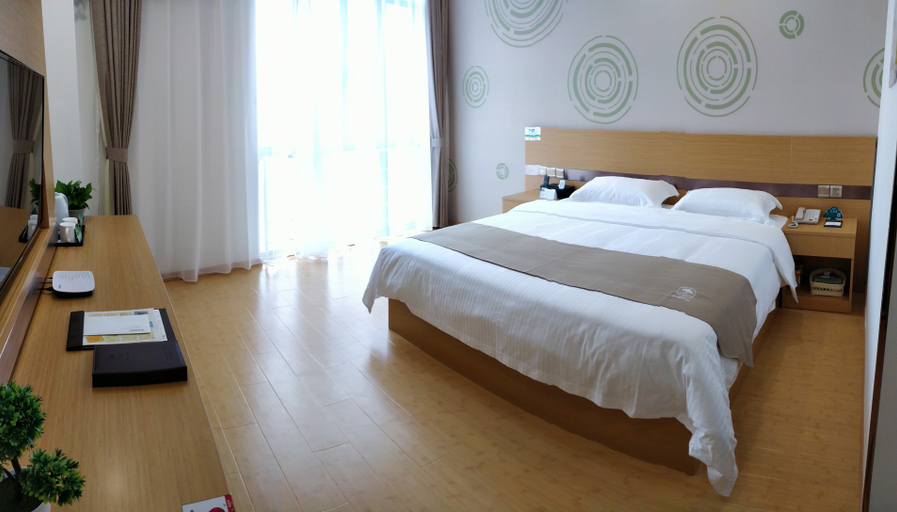 Bedroom, GreenTree Inn Express (Shanghai Jinshan Wanda Plaza Longhao Road), Shanghai
