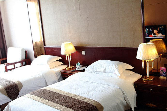 Bedroom 3, Hanzhong Ambassador Hotel, Hanzhong