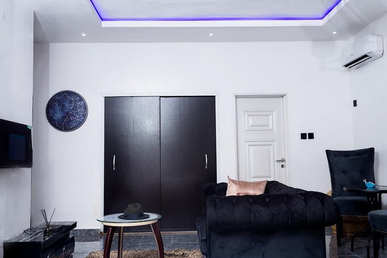 Others 5, The GoodHouse Rhythm and Blues, Port Harcourt